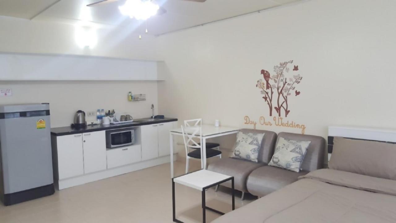 Condo C2 Impact Nonthaburi Luaran gambar